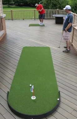 Big Moss Golf Commander V2 Indoor/Outdoor Practice Putting Chipping Green with 1 Cup Green