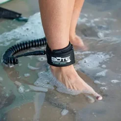 BOTE 10′ FT 4″ Wulf Aero Inflatable Stand Up Paddle Board Kit Native Floral