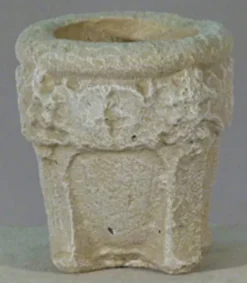 CC Outdoor Living Set of 2 Ivory Finished Outdoor Decorative Urn Planters 37