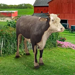 Design Toscano Grand-Scale Hereford Steer Statue Painted