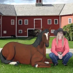 Design Toscano Resting Life Size Quarter Horse Filly Statue Full Color