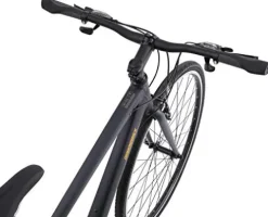 Diamondback Bicycles Metric Bicycle Red Pepper Satin