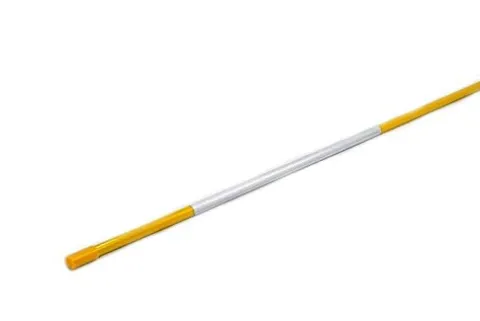 DISCOUNT SNOWSTAKES .COM 5ft Yellow Pro Snow Stakes with Reflective Tape