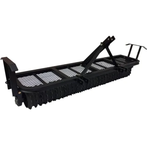 Field Tuff 5′ 3 Point Cultipacker with 26 Cast Iron Wheels, 60″ Working Width, Black