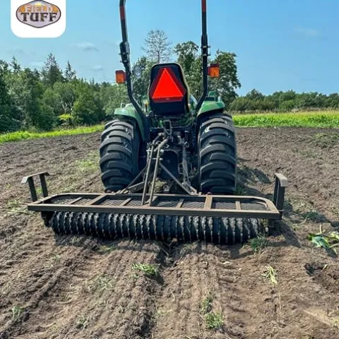 Field Tuff 5′ 3 Point Cultipacker with 26 Cast Iron Wheels, 60″ Working Width, Black