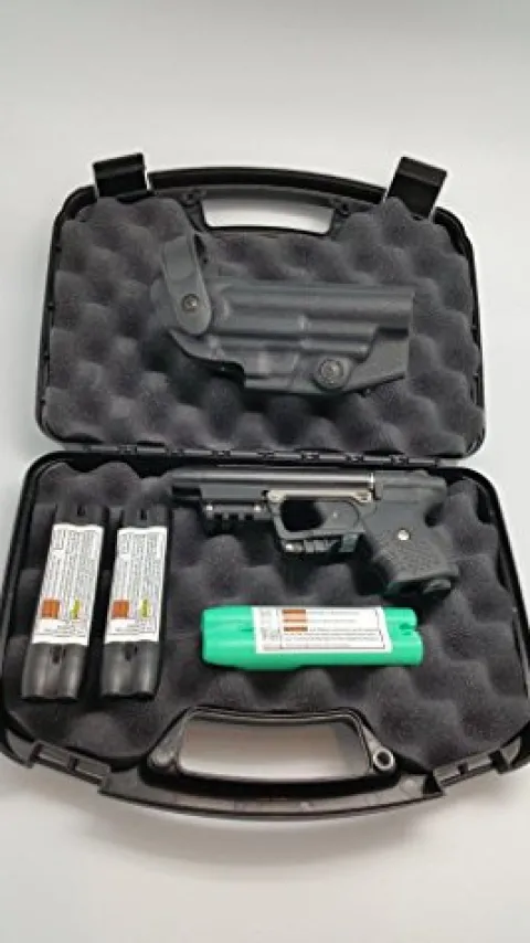 FIRESTORM PIEXON LE 2 Shot Pepper Spray Gun with LED Bundle