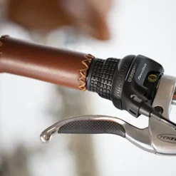 FIRTH SPORTS Nadine SE Women’s Aluminum Step-Thru City Bike Vanilla