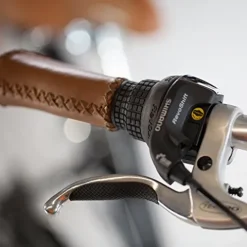 Firth Sports Nadine SE Women’s Aluminum Step-Thru City Bike Black