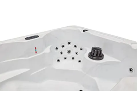 Generic Regal 4 Person Deluxe Outdoor Spa