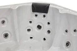 Generic Savannah 6 Person Lounger Hot Tub with Ozonator Grey