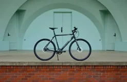 HEAD Head UR Fast 700c Belt Drive Urban Commuter Bike Black