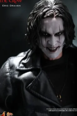 Hot Toys 1/6 Scale Collectible Figure Eric Draven [The Crow] Black