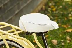 Huffy Woodhaven 26 Inch Women’s Cruiser Bike Cream Yellow