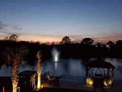 Hydro-Torque Series Vanguard Floating Fountains for Lake, Pond, Pool | 1 HP, 100′ Power Cord, 5 Spray Patterns Black