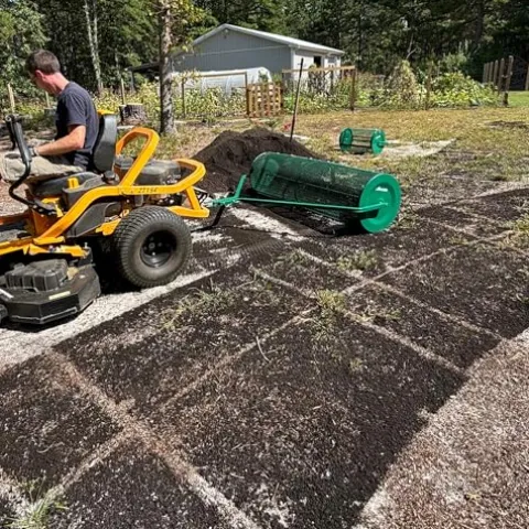 Landzie Tow-Behind Compost and Peat Moss Spreader 60 x 20 Inch for Large Lawns