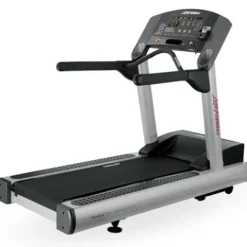 Life Fitness Integrity Series Treadmill CLST