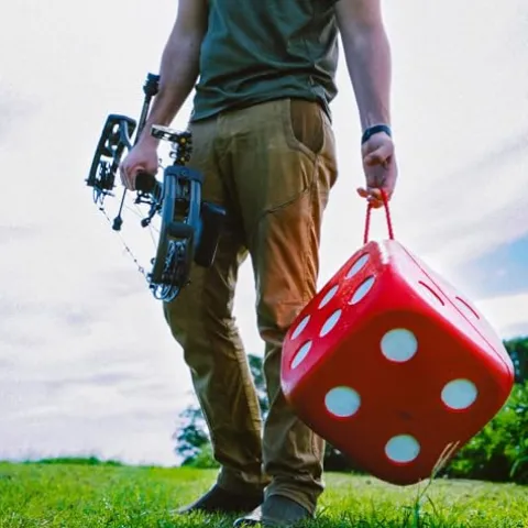 Morrell 4 Pack Archery Targets High Roller Foam for Crossbow & Compound Bow 13″ Red