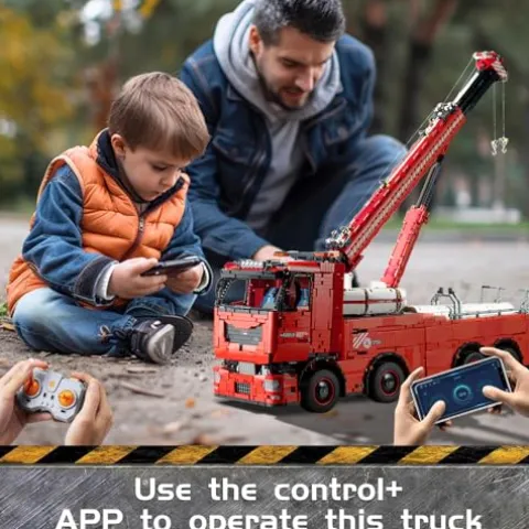 Mould King Tow Truck Technic Building Kit Red