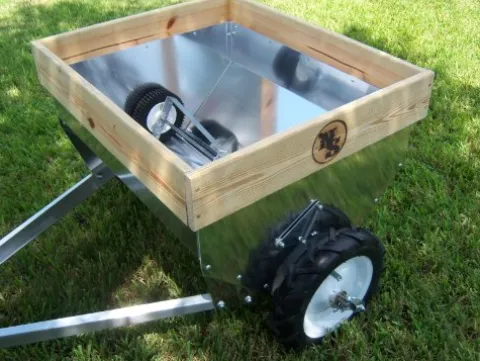 Newer Spreader Model 200 Silver Aluminum