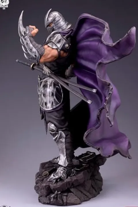 PCS Collectibles TMNT Legends Shredder Deluxe Figure 1:3 Scale Multicolor