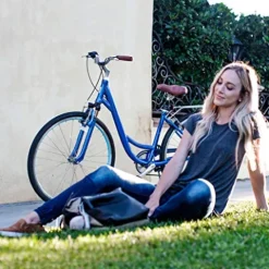 sixthreezero Women’s 3-Speed Comfort Bike with Rear Rack, 26″ Wheels/17″ Frame, Cream