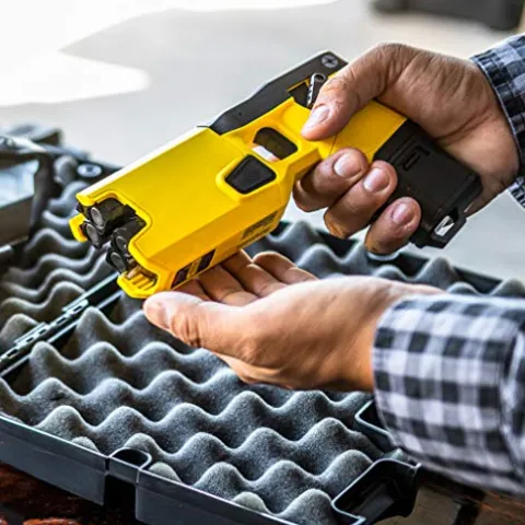 Taser Professional Series Personal and Home Defense Kit Taser 7CQ Yellow