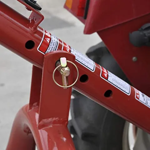 Tool Tuff Model 400 3-Point Tractor Post Hole Digger with 6″ Auger Red