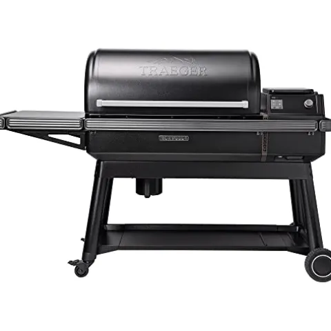 Traeger Ironwood XL Electric Wood Pellet Grill and Smoker Black