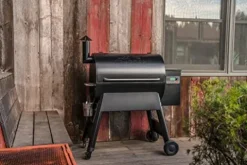 Traeger Pro 780 Electric Wood Pellet Grill and Smoker Black